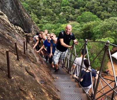 tour packages sri lanka taxi service in negombo